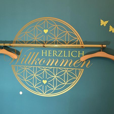 Ferienwohnung Am Rathenauplatz Oberhausen  Exterior foto